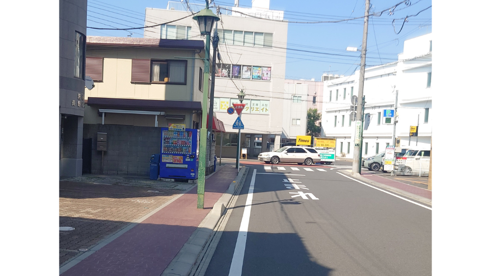 人形の矢作付近の通り