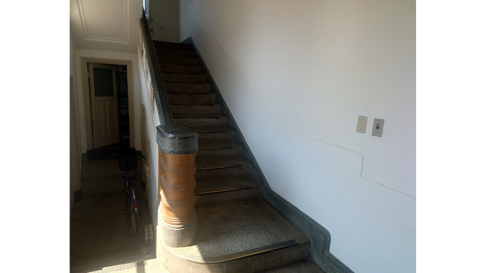 岩槻郷土資料館の階段